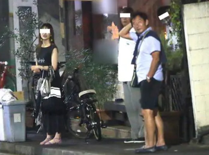 石田純一 裸足